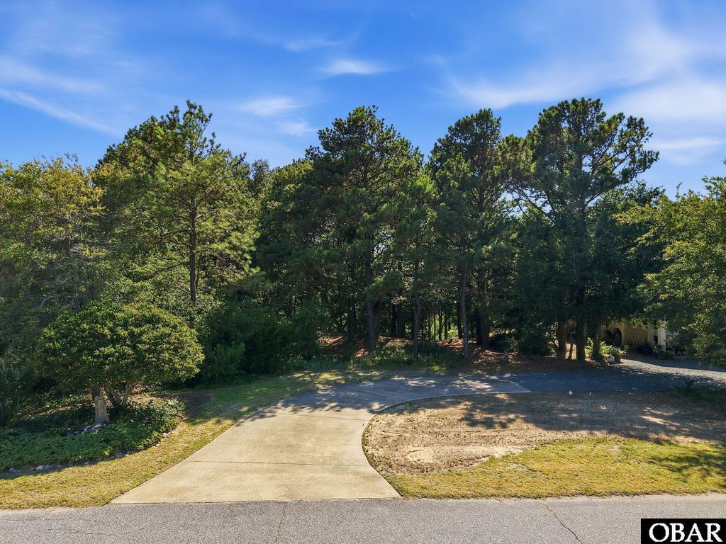 Image 1 of property listing at 404 W Villa Dunes Drive Lot 18, Nags Head, NC 27959