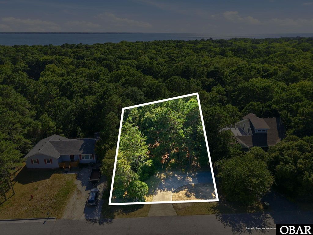 Image 2 of property listing at 404 W Villa Dunes Drive Lot 18, Nags Head, NC 27959
