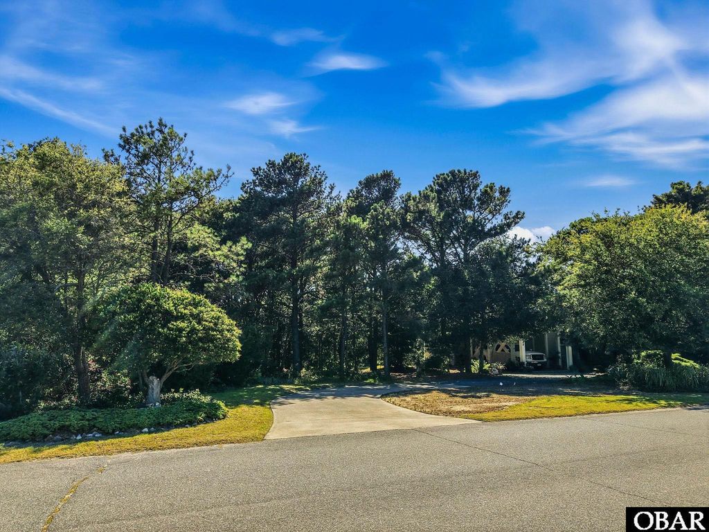 Image 11 of property listing at 404 W Villa Dunes Drive Lot 18, Nags Head, NC 27959