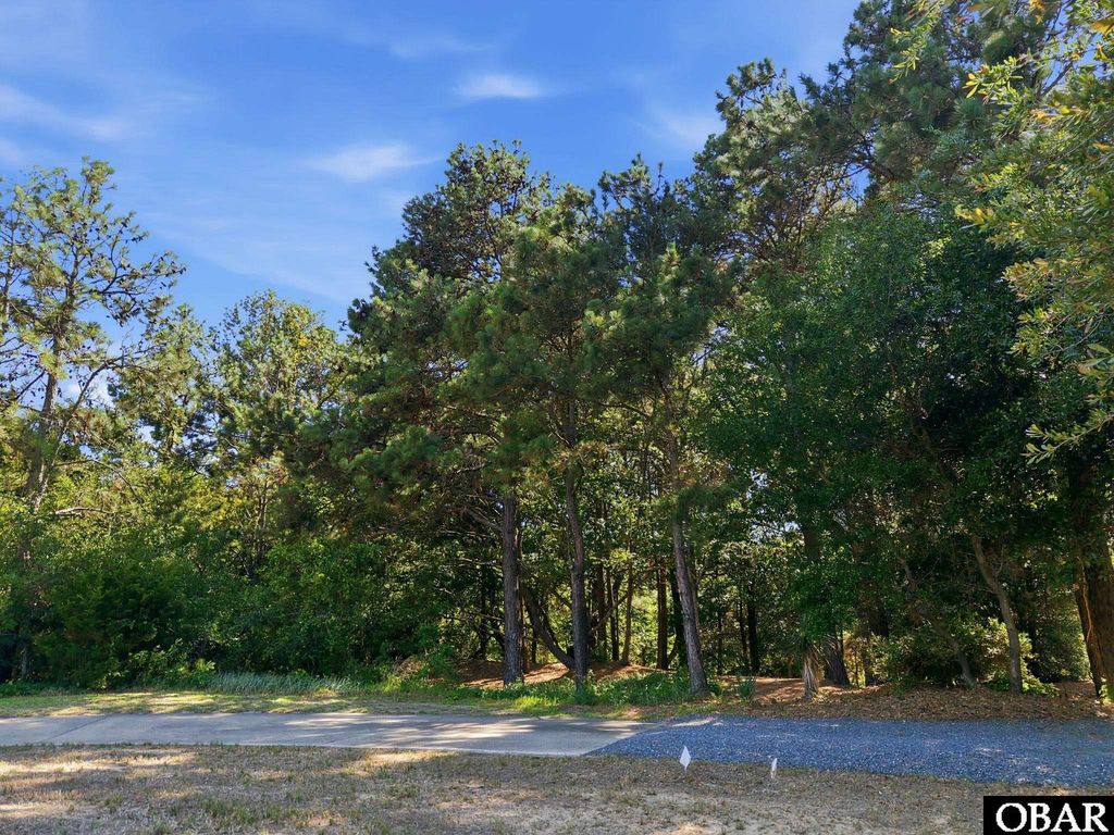 Image 12 of property listing at 404 W Villa Dunes Drive Lot 18, Nags Head, NC 27959