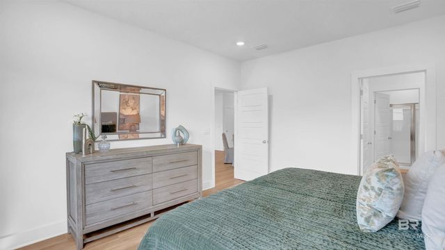 1058 Hayward Loop, Foley, AL 36535