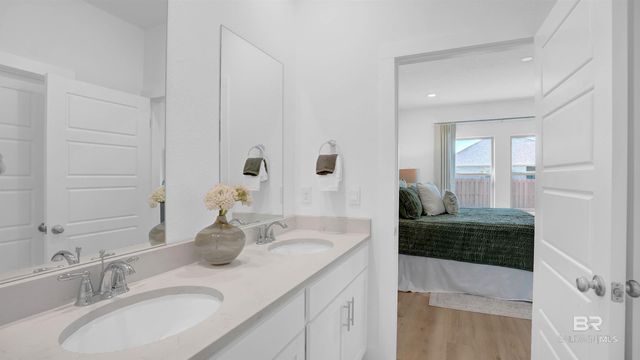 1058 Hayward Loop, Foley, AL 36535