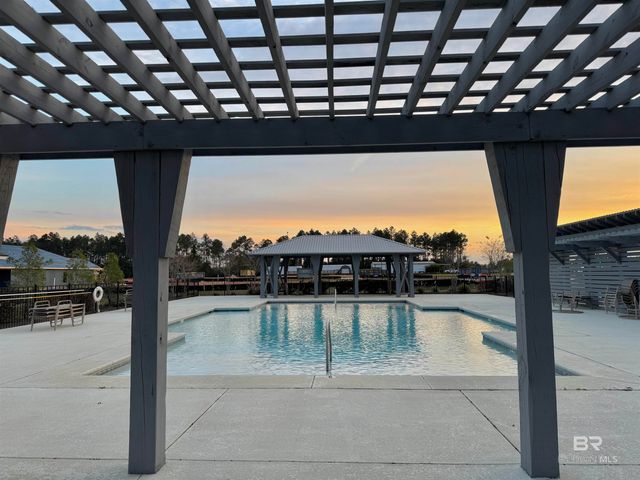 1058 Hayward Loop, Foley, AL 36535