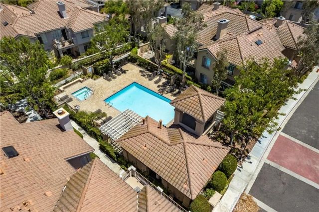 8215 E White Oak Ridge 58, Orange, CA 92869