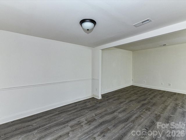 8322 Knights Bridge Road, Charlotte, NC 28210