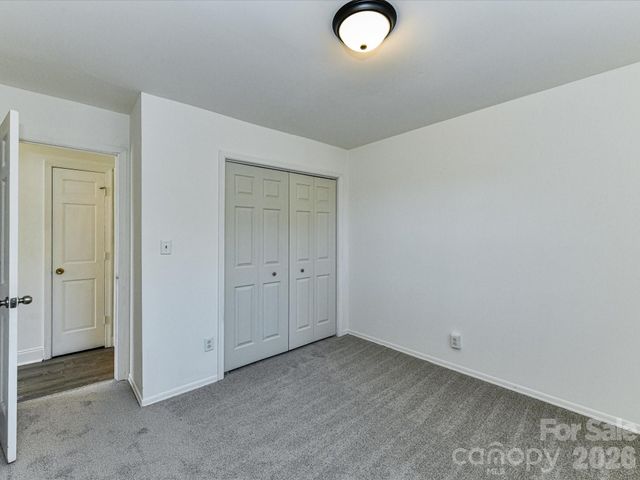 8322 Knights Bridge Road, Charlotte, NC 28210