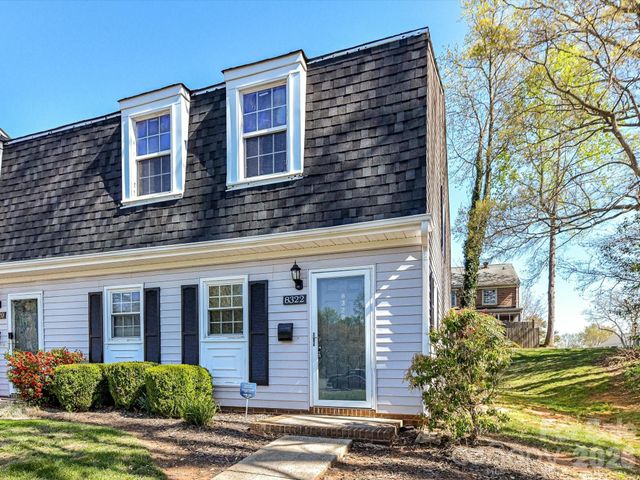 8322 Knights Bridge Road, Charlotte, NC 28210