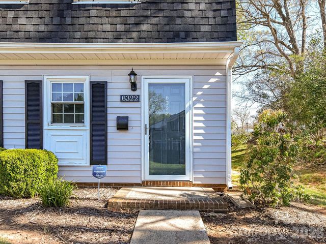 8322 Knights Bridge Road, Charlotte, NC 28210
