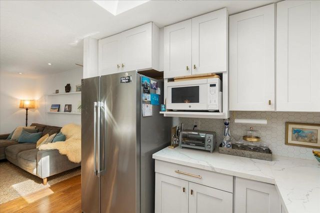 233 Kahiko St, Paia, HI 96779