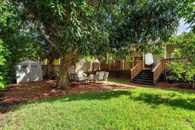 233 Kahiko St, Paia, HI 96779