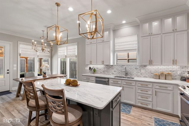 438 Stacey Lane, Bossier City, LA 71111