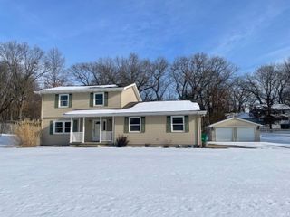 9606 Deer Trail, Plymouth, IN 46563