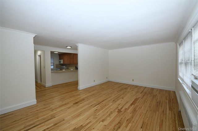 590 Bedford 7, Pleasantville, NY 10570