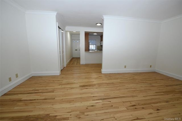 590 Bedford 7, Pleasantville, NY 10570