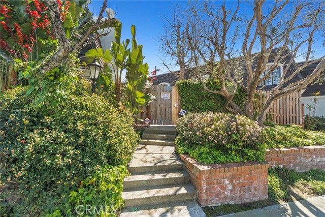 7866 W Manchester Avenue, Playa Del Rey (los Angeles), CA 90293