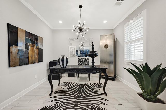 929 Oak Street, Houston, TX 77018