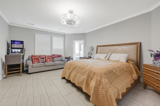 929 Oak Street, Houston, TX 77018