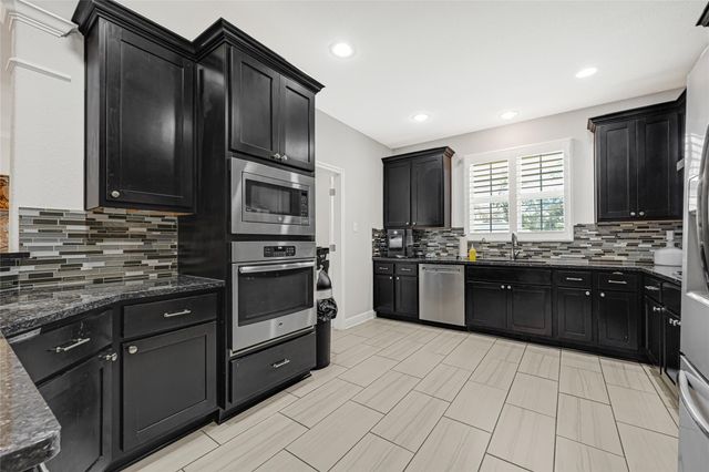 929 Oak Street, Houston, TX 77018