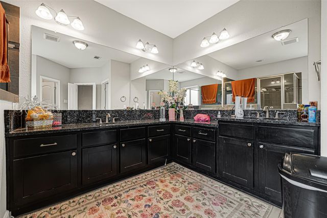 929 Oak Street, Houston, TX 77018