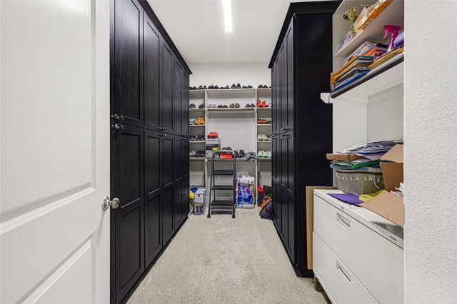 929 Oak Street, Houston, TX 77018