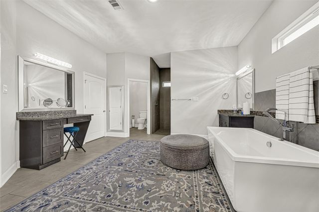 929 Oak Street, Houston, TX 77018