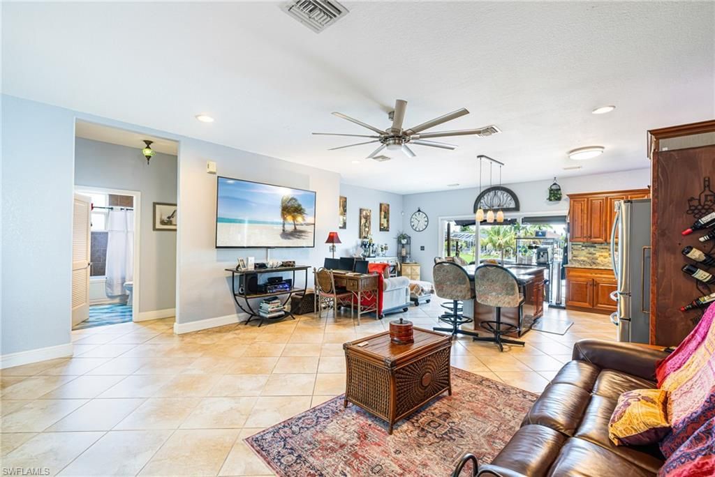 1520 SE 15th PL, CAPE CORAL, FL 33990 — photo 5