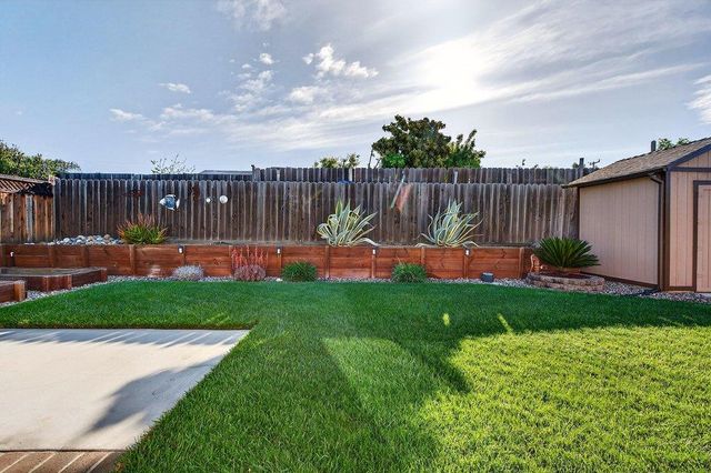 711 Clearview Drive, Hollister, CA 95023