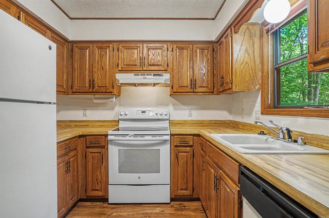 70 Sabiote Way, Hot Springs Village, AR 71909