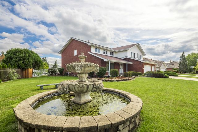 8607 Glenshire Street, Tinley Park, IL 60487