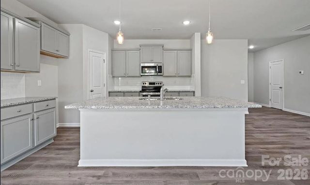 4213 Stoneygreen Lane, Charlotte, NC 28215