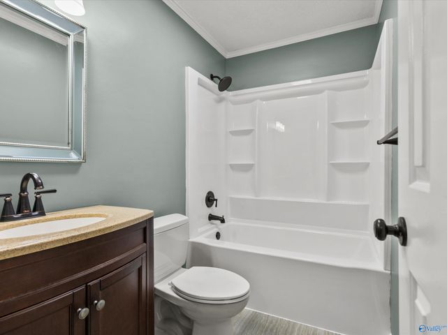 2705 Carrington Drive SW, Decatur, AL 35603