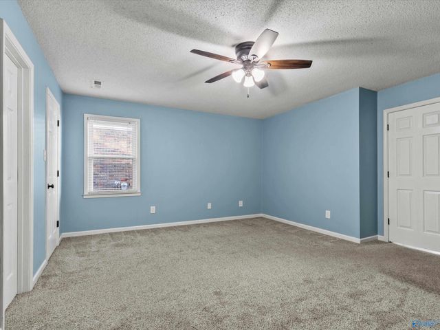 2705 Carrington Drive SW, Decatur, AL 35603