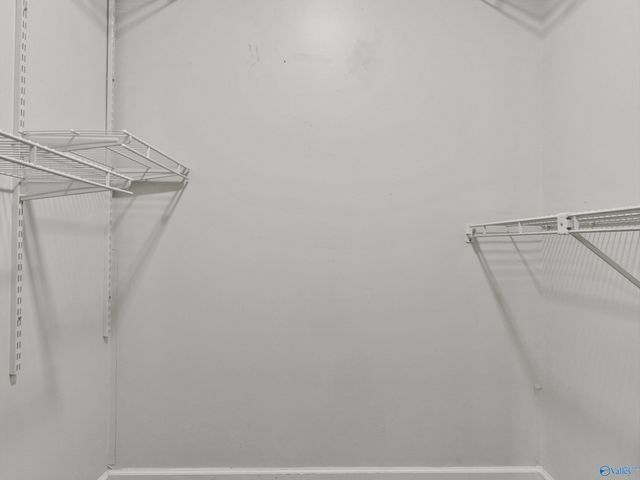 2705 Carrington Drive SW, Decatur, AL 35603