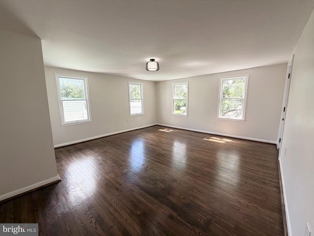 3900 LINCOLN ST, Chambersburg, PA 17202