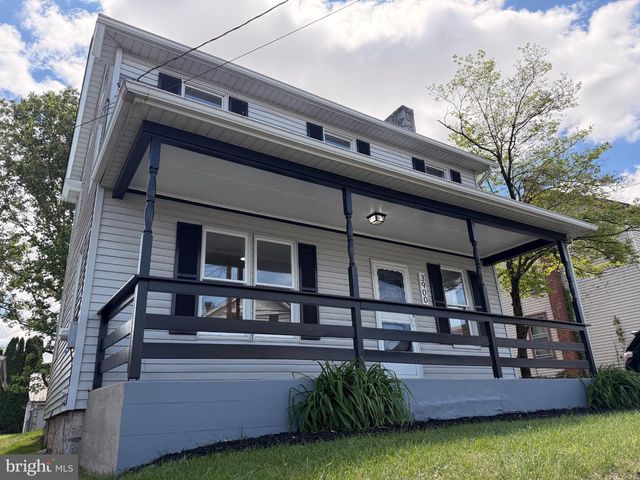 3900 LINCOLN ST, Chambersburg, PA 17202