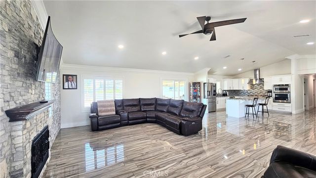 14230 Avenida Munoz, Riverside, CA 92508