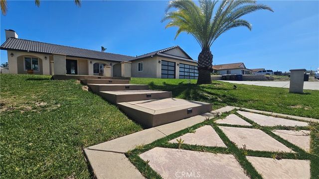 14230 Avenida Munoz, Riverside, CA 92508
