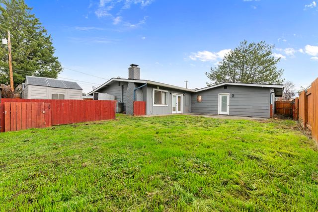 856 Murphy Road, Medford, OR 97504
