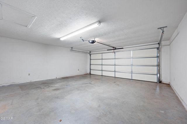 2929 Oak Top Court, Kodak, TN 37764