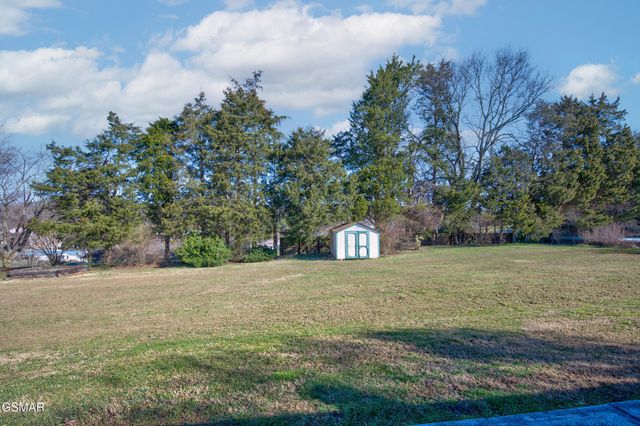 2929 Oak Top Court, Kodak, TN 37764