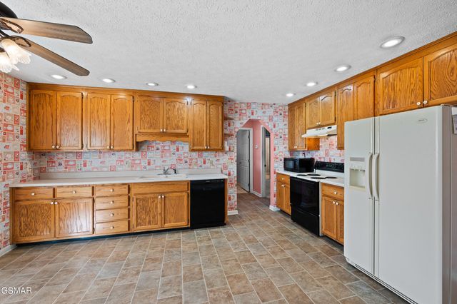 2929 Oak Top Court, Kodak, TN 37764