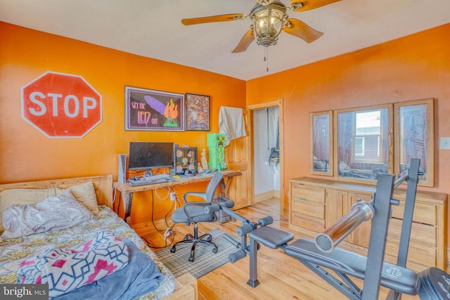 4490 LIVINGSTON ST, Philadelphia, PA 19137