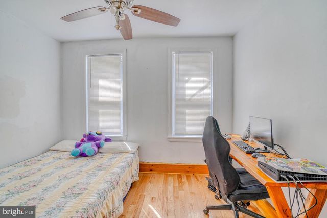 4490 LIVINGSTON ST, Philadelphia, PA 19137