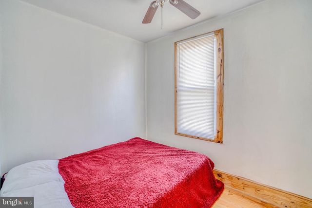 4490 LIVINGSTON ST, Philadelphia, PA 19137