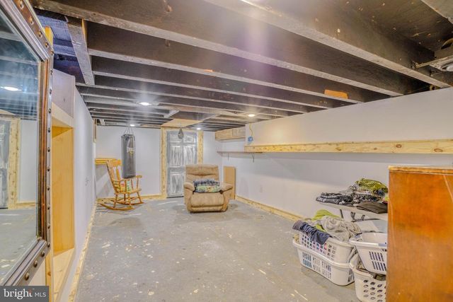 4490 LIVINGSTON ST, Philadelphia, PA 19137