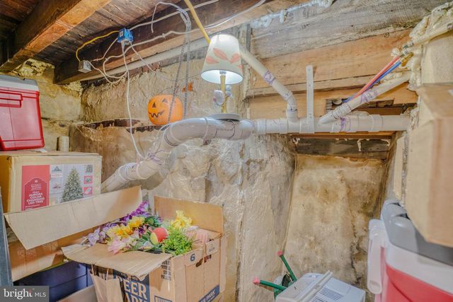 4490 LIVINGSTON ST, Philadelphia, PA 19137