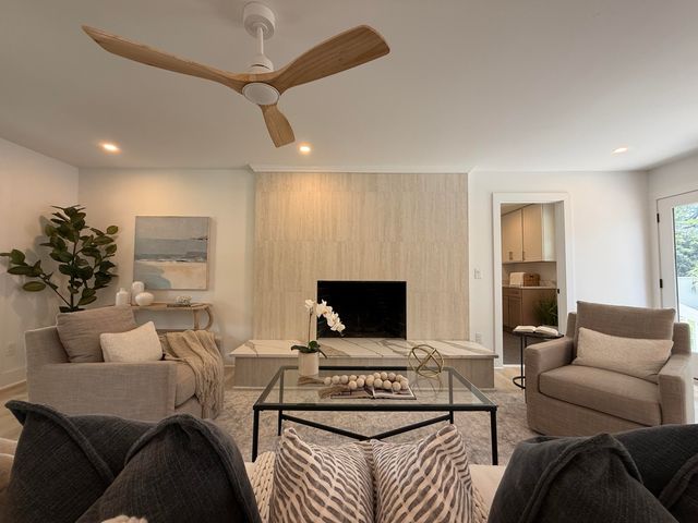 10 Lavington Road, Charleston, SC 29407