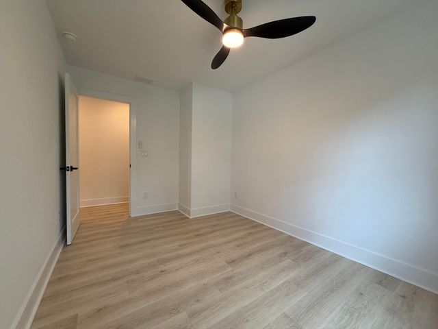 10 Lavington Road, Charleston, SC 29407