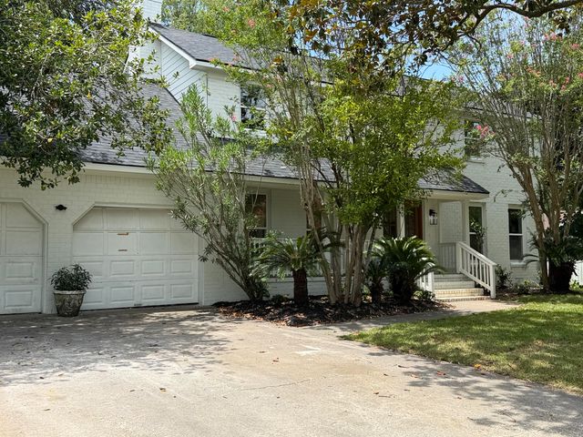 10 Lavington Road, Charleston, SC 29407