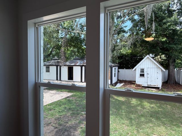10 Lavington Road, Charleston, SC 29407